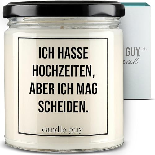 candle guy Duftkerze im Glas [Brennzeit 70h] - Duft-Kerze handgemacht mit Spruch | Freches Geschenk für Frauen, Freundin, Geburtstag | 100% Sojawachs, schöne natürliche Düfte mit ätherischem Öl