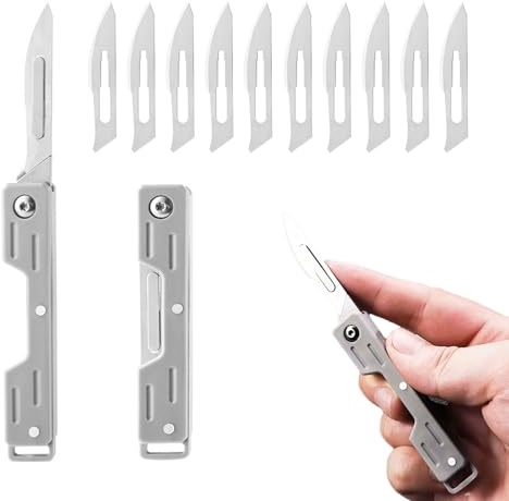 Skalpell Klappmesser mit 10 Ersatzklingen – EDC Taschenmesser aus Edelstahl, Figur 24 Klinge, Faltbares Mini-Messer für Männer & Frauen – Leichtes Utility Messer für Outdoor & Alltag, Silber