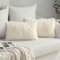 MIULEE 2er Set Kissenbezüge Künstlich Pelz Sofakissen Dekorative Dekokissen Kuschelkissen Plüschkissen Kuschelig Couchkissen Superweich Kissen Flauschig Kissenbezug für Sofa 40x60 cm Cremeweiß