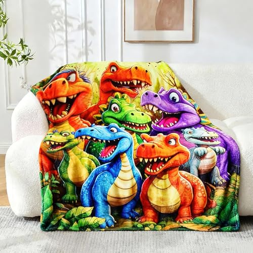 KQDRAVINE Dino Decke Kuscheldecke 150x130 cm – Flauschige Flanelldecke mit niedlichem Dinosaurier Motiv, weiche Kinder Kuscheldecke für Sofa Bett Kinderzimmer, lustige Dino Decke als Geschenk