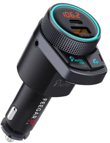 Feegar Q300 Pro FM Transmitter Bluetooth Stereo AUX Auto-Search QC3.0 PD 38W Auto Ladegerät USB HD Mikrofon Typ C PD 3.0/4.0 Siri Assistant Zeigt den Spannungsstatus im Auto