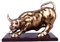 BESPORTBLE Feng Shui Ox Statue Chinesische Zodiac OX Jahr Goldene Kuh Ox Statue Skulptur Wall Street Bull Statue Harz Sternzeichen Tier Maskottchen Figurine Dekoration mit Stand für 2021