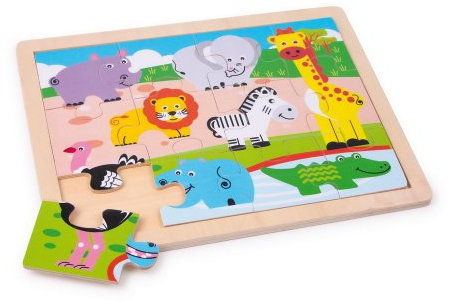 Spieluhr in Karusselloptik, aus Holz und Metall, vier bunt bemalte Pferde reiten sanft zu der Melodie „Talk to the animals“, für Kinder ab 3 Jahre