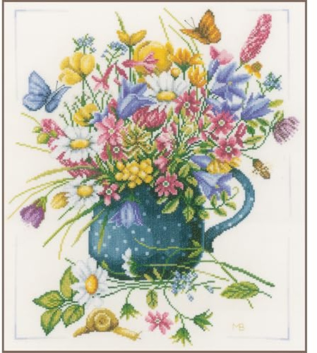 Lanarte Flowers in Vase (Evenweave), NA, 38 x 45cm