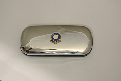 Polished chrome football club glasses case – Carlisle United