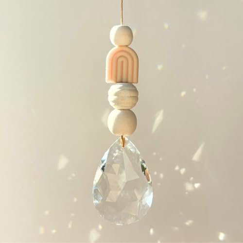 Handgemachter Sonnenfänger Kristall 50 mm – Fensterdeko Boho Regenbogen mit Holz- & Silikonperlen