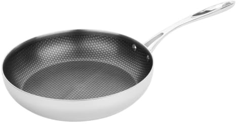 Vogue St-S Tri-Wall Saucepan with Clad Coating, 280x50 mm | Heats up instantly and evenly across the heavy duty surface for rapid boiling and precise temperature control.