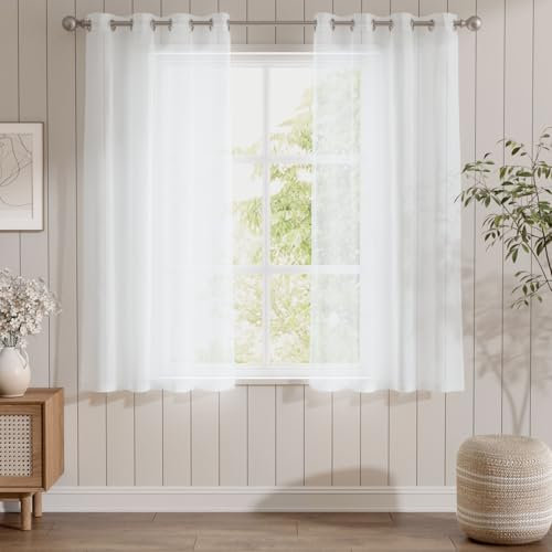TOPICK Voile Mit Ösen Gardine Vorhang Voile Kurz Sheer Vorhänge Transparent Gaze Paarig Ösenschals für Wohnzimmer Schlafzimmer Küche 145 cm x 140 cm(HxB) 2er - Set Weiß