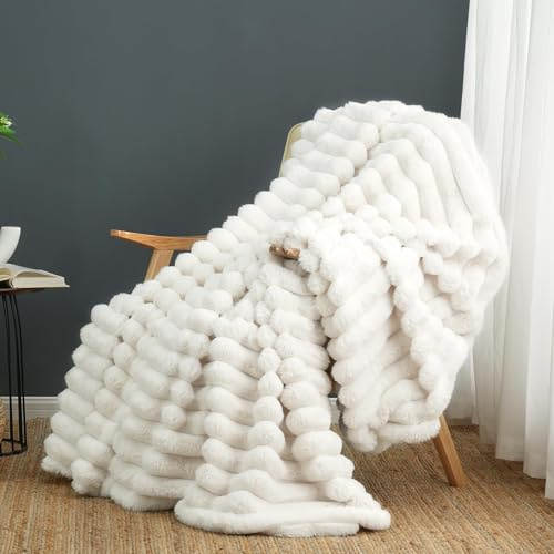 Cozy Bliss Kunstfell-Überwurfdecke für Couch, gemütlich, warm, Plüsch, gestreift, Decke für Sofa, Schlafzimmer, Wohnzimmer, 127,7 x 152,4 cm, Cremeweiß