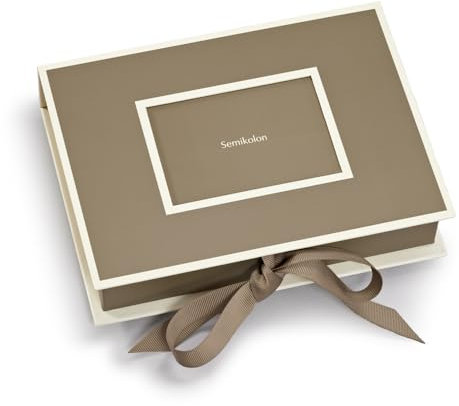 Semikolon 370030 Kleine Fotobox mit Einschubfenster - 20,7 x 15,3 x 4,7 cm - für 13 x 18 cm Fotos - fango beige