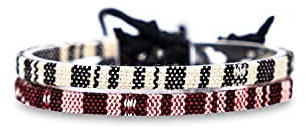 Made by Nami Boho Surfer-Armband 2-er Set Damen & Herren - Handmade Strand Festival Accessoires - Ethno Hippie Style - 100% Wasserfest & Verstellbar - Freundschaftsarmbänder Mädchen (Wein-Rot & Weiß)