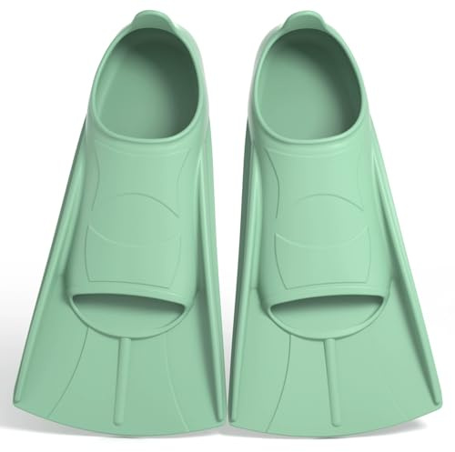 Flippers Kids Swim Fins Comfortable Silicone Flippers for Swimming and Diving, Suitable Size for Beginners Kids Adults (Green, XXS(27-29))