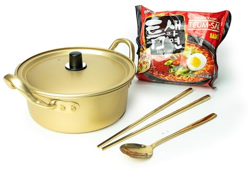 Treat Factory Spicy Korean Teum-SAE Ramen Authentic Noodle Pan Cooking Gift Set