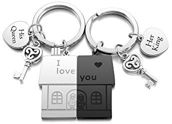 Zysta 2pcs Unisex Coppia Portachiavi in Acciaio Inox Ciondolo a Forma di Casa Puzzle a Distanza Nero e Argento Inciso “I Love You” Regalo per Amante (Incisione Personalizzata Nome)