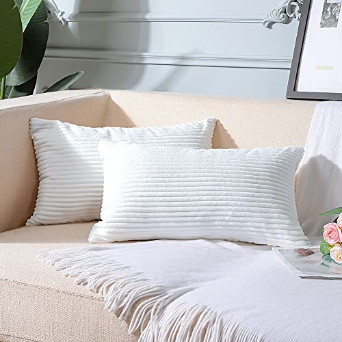 Artscope 2er-Set Dekorativ Kissenbezüge 30 x 50 cm Kordsamt Reine Farbe Kissenbezug Weicher Plüsch Kissenhülle Set Kissen Fall für Sofa Auto Schlafzimmer Zuhause Zierkissenbezüge (Weiß 30 x 50 cm)