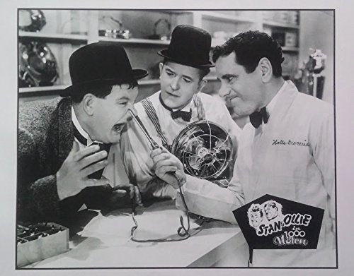 Poster+ Stan Laurel, Oliver Hardy: In 1000 Nöten | Filmplakat, [50 x 70 cm]