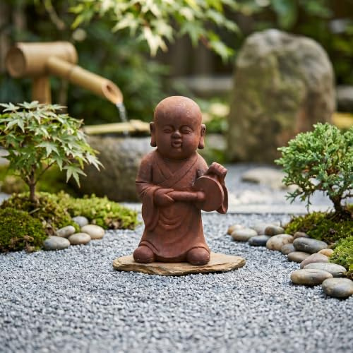 Gall&Zick Mönch Figur, Buddhafigur, Mönchstatue, Buddha Statue mit Instrument, 43cm Höhe, Dekofigur, Polyresin, Dekoration für Haus, Wohnung und Garten (Gong)