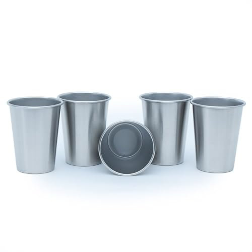 Intirilife 5X gobelets empilables en Acier Inoxydable en 65 ML - Camping Outdoor Verre gobelet à spiritueuxr, Verre à spiritueux- réutilisable, incassable BAP-Frei pour Restaurant Bistro et Bar