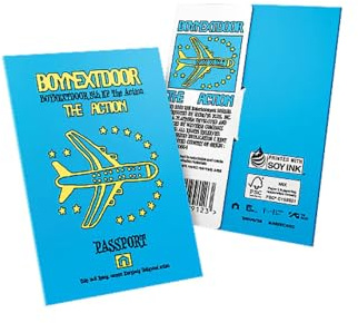 Boynextdoor BND: The Action (Weverse Version) 5. EP-Albumpaket + Bordkarte + Crew-Call-Fotokarte + Personalpass