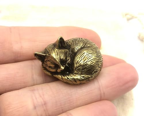 Aorvoras Miniatur schlafende Katze Figur Messing Katze Figuren Retro Katze Statue Ornament Puppenhaus Miniatur Katze Mini Micro Garten Landschaftsbau Dekoration