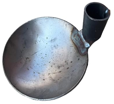 MagiDeal Cuillère de puisard Arrondie, cuillère à fumier, louche à Eau, louche de Jardin, Outil de Nettoyage des égouts, cuillère d'égout pour puits d'eaux, Fer de 20 cm