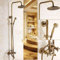 Ensemble de douche à effet pluie en laiton avec mitigeur thermostatique rétro à montage mural de 2,4 m, pommeau de douche à effet pluie et système de douche doré hôtel