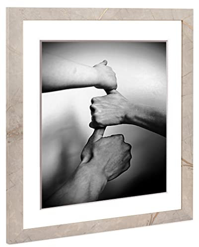 Bilderrahmen Alice mit Passepartout und Acrylglas I Farbe Calisto I Rahmen in 70x100 cm I Bildgröße 50x80 cm