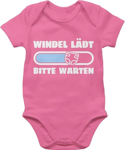Baby Body Junge Mädchen - Strampler & - Windel lädt Bitte warten in weiß und blau - 1/3 Monate - Pink - babymode witzig sachen für neugeborene wird beladen bodys babybody mit spruch zur geburt