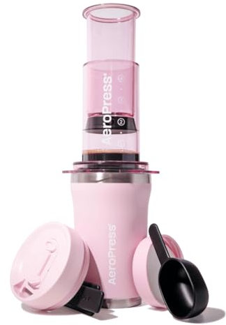 AeroPress Go Plus Petite machine à café portable pour les voyages et le camping – Méthode de brassage 3 en 1 combine presse française, pourover, expresso, café corsé sans amertume (rose)