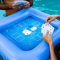 PoolCandy Table de jeu flottante avec cartes à jouer imperméables, gonflables, en vinyle résistant aux crevaisons, table de cartes auto-flottantes pour fêtes à la piscine et excursions à la plage ou