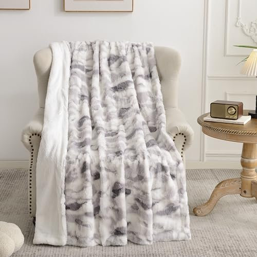 MUSOLEI Kuscheldecke Kinder Jungen Kinderdecke Grau Decken 130×160cm Fleecedecke Mädchen Winter Kunstkaninchenfell Flanell Fleece Sherpa Flauschig Plüsch kuschelige Dicke Sofadecke Sofaüberwurf, Grau