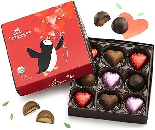 LAKE CHAMPLAIN CHOCOLATES Organic Hearts Aflutter Chocolate Collection, 3.2 OZ