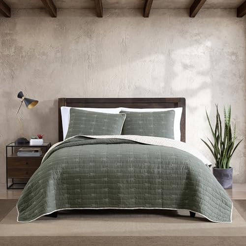 Eddie Bauer - Queen Quilt Set, Reversible Cotton Blend Bedding with Lightweight Feel, 3 Piece Bed Set with Matching Pillowcases (Troutdale Green)