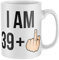 Purple Print House Mug « I Am 39 + 1 » pour 40ème anniversaire - Cadeau d'anniversaire amusant pour lui - Idée cadeau blague - Blanc, taille unique