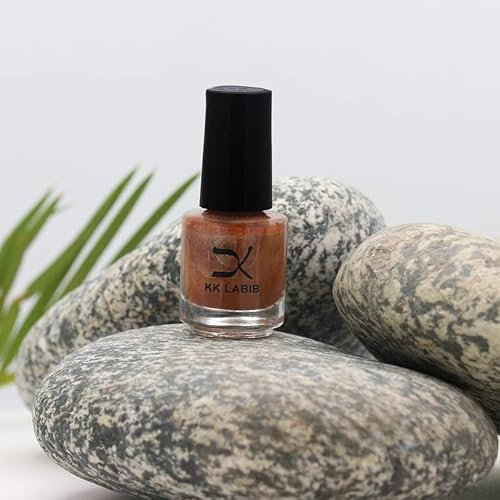 Mirror Effect Chrome Nails Polish Magic Metallic Art Varnish 5ml Super Shine (Gold)