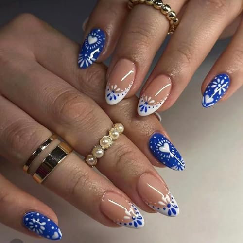 GlamRays Lot de 24 faux ongles French Tip On Nails - Longueur moyenne - Style bohème - En forme d'amande - Forme de cœur bleu - Lignes acryliques - Avec design bohème brillant