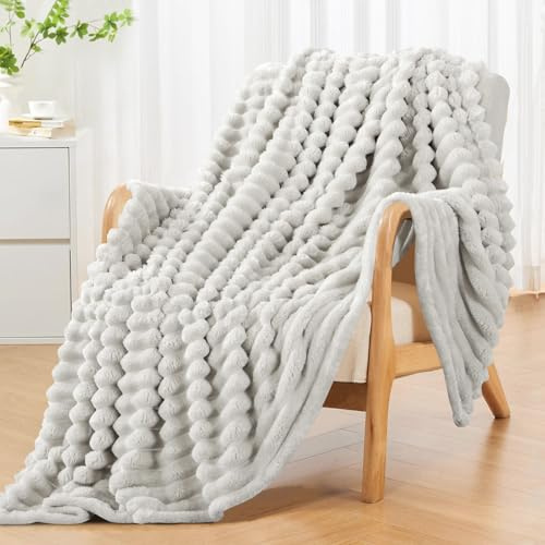RUIKASI Kuscheldecke Flauschig Decke Light Beige - 150x200cm Fleecedecke Sofadecke Couchdecke für Wohnzimmer Deko Tagesdecke Blanket, Weiche Wolldecke Warme Korddecke als Wohn- & Kuscheldecken