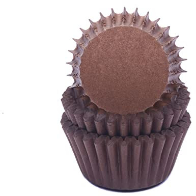 Miss Bakery's House® Mini-Muffinförmchen Standard - Ø 32 mm x 20 mm - Braun - 200 Stück - Papier-Backförmchen - für kleine Cupcakes, Muffins, Pralinen