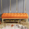 Premium-Lederbank für den Eingangsbereich mit goldenem Schuhregal, mit Knöpfen gepolstertes Ende der Bettbank, moderne Flur-Schuhbank, Schuhaufbewahrung, Orange, 70 x 33 x 48 cm
