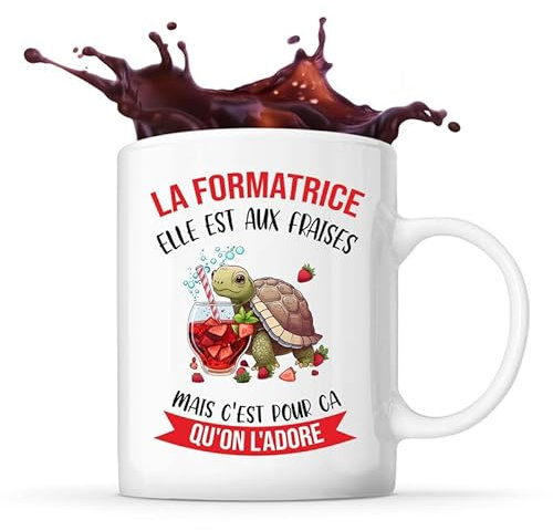Planetee Mug la formatrice Elle est aux fraises | Tasse Métier Collègue Cadeau Travail Boulot Départ Retraite