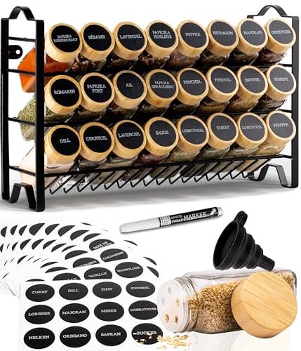 Deco haus® Porta Spezie per Cucina - Portaspezie con 24 Barattoli Spezie, Portaspezie Salvaspazio, Set Cucina 24 Vasetti di Spezie, 48 Etichette Spazzola Imbuto Ganci - Design Indipendente o da Parete