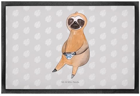 Mr. & Mrs. Panda 50 x 75 cm Fußmatte Faultier Kaffee - Geschenk, Lieblingstier, Faultier Deko, Morgenmuffel, Coffee, Fußabtreter, Eingangsteppich,
