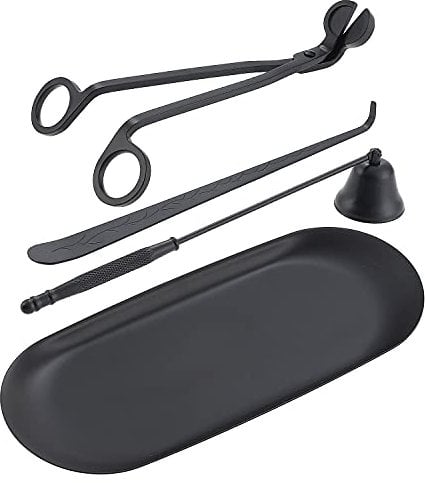 Kinsinder 4 Stück Kerzenzubehör Set, Kerzenpflege Werkzeuge, Dochtschere Kerzenlöscher und Docht-Dipper, Ablageplatte, Geschenkbox für Kerzenliebhaber