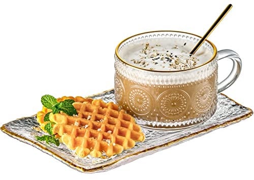 Gezzeny Vintage Coffee Mugs Set, Glass Cups Set with Saucer and Spoon, Clear Embossed Tea Breakfast Dessert Plate for Cappuccino, Latte, Cereal, Milk, Home Office Party, Golden, 3 Piece