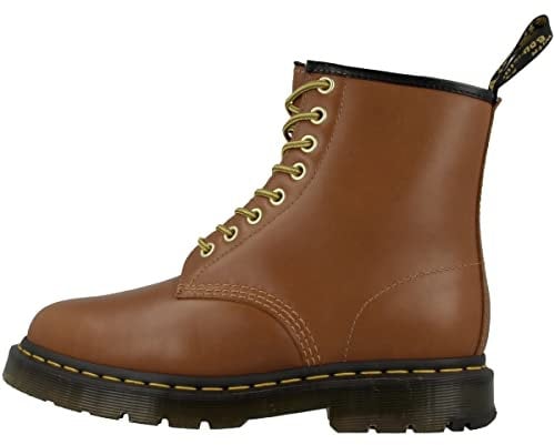 Dr. Martens Unisex 26860220 Amphibians, Tan Blizzard Wp, 40 EU