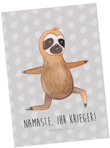 Mr. & Mrs. Panda Postkarte Faultier Yoga - Geschenk, Einladung Geburtstag, Meditation, Ansichtskarten, Gelassenheit, Einladungskarten Geburtstag,