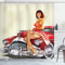 ABAKUHAUS Pin up Duschvorhang, Classic Retro-Auto, Stoffliches Gewebe Badezimmerdekorationsset mit Haken, 175 x 240 cm, Rot Beige