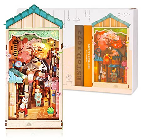 Book Nook, LED Puppenhaus Miniatur Kit, DIY 3D Puzzle Booknook Bücherregal Einsatz, Buchstützen Dekoration, Geburtstags & Festivalgeschenk für Erwachsene Kinder (Sonnenschein Allee)