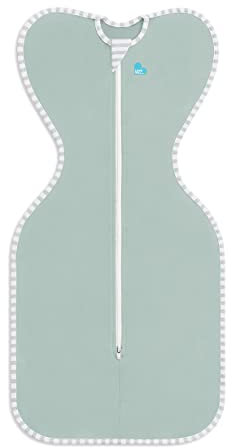 Love To Dream Pucksack Lite, Baby Erstausstattung Small (3,5-6 kg), ideal für warme Temperaturen 24-27°C, Arme hoch Position, zweiweg-Reißverschluss für einfaches Windelwechseln, Schlafsack