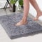 Deconovo Badematte rutschfest Badematten Duschvorleger Chenille Badezimmerteppich Wasserabsorbierende Badvorleger Badezimmermatte Bathroom Mat Badteppich Waschbar, 50x80 cm, Hellgrau, 1 Stück